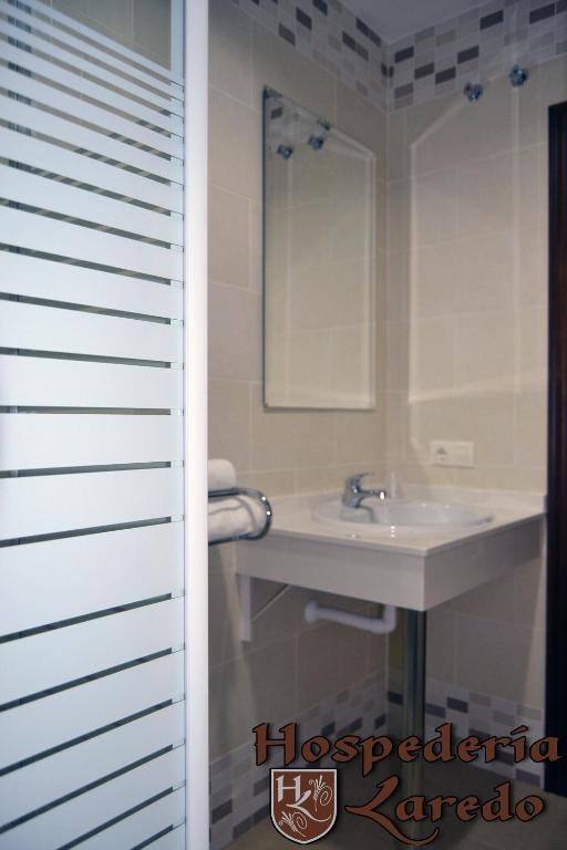 Hotel Hospederia Laredo à La Carlota Chambre photo